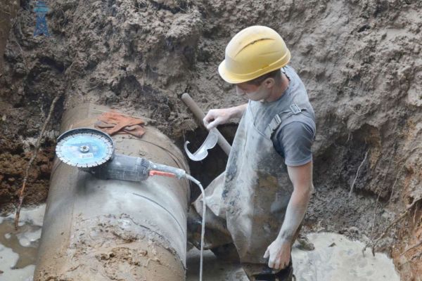 Консультант для будівництва водогону в Миколаєві