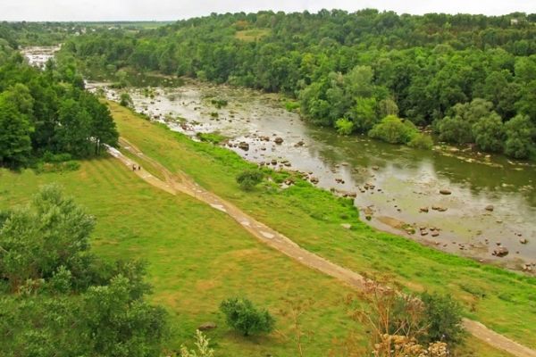 Землі заповідника Лагодівського