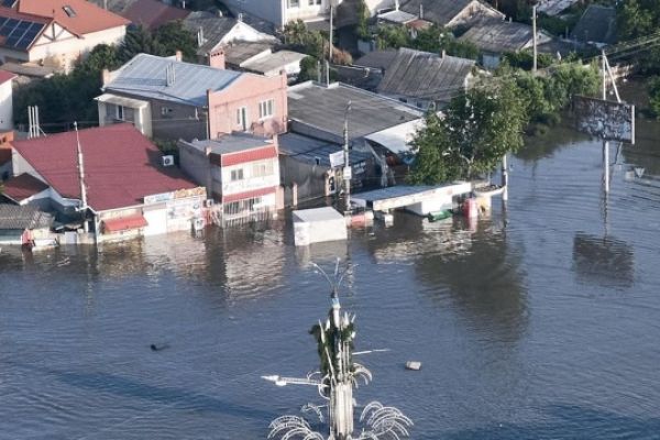 Підрив Каховської ГЕС