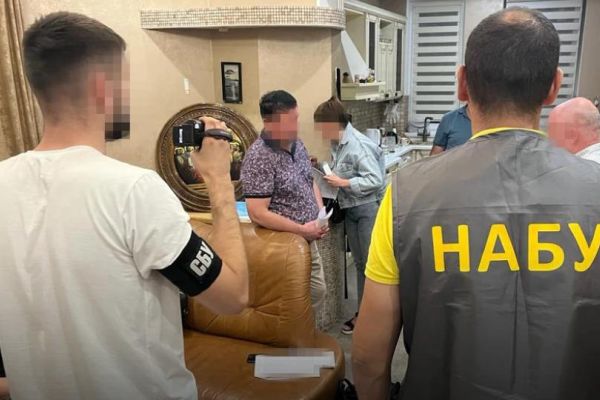 До суду передали справу судді Комінтернівського суду