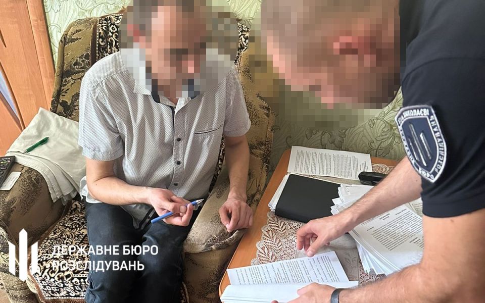 Поліцейський в Миколаєві зливав інформацію про померлих