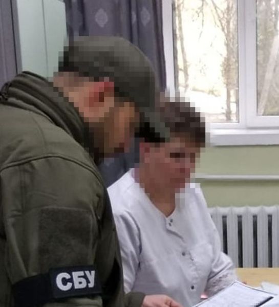 В Миколаївській лікарні видавали липові довідки чоловікам