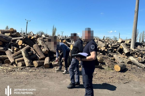 Військового посадовця з Миколаєва викрили на багатомільйонній крадіжці