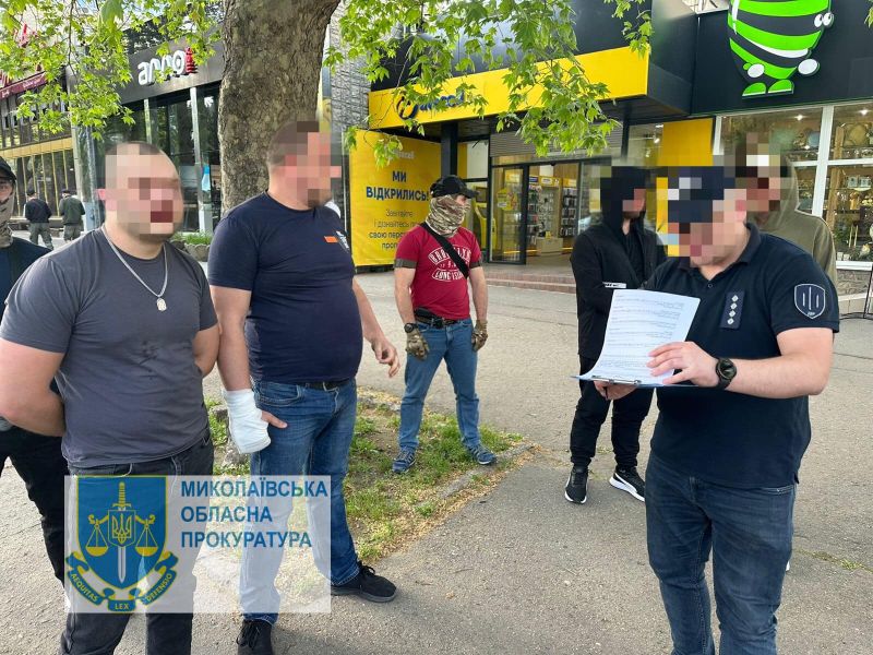 В Миколаєві впіймали поліцейських-хабарників