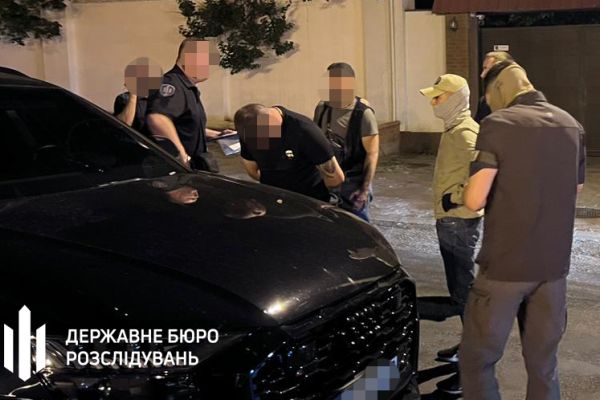 В Одесі на хабарі впіймали поліцейського