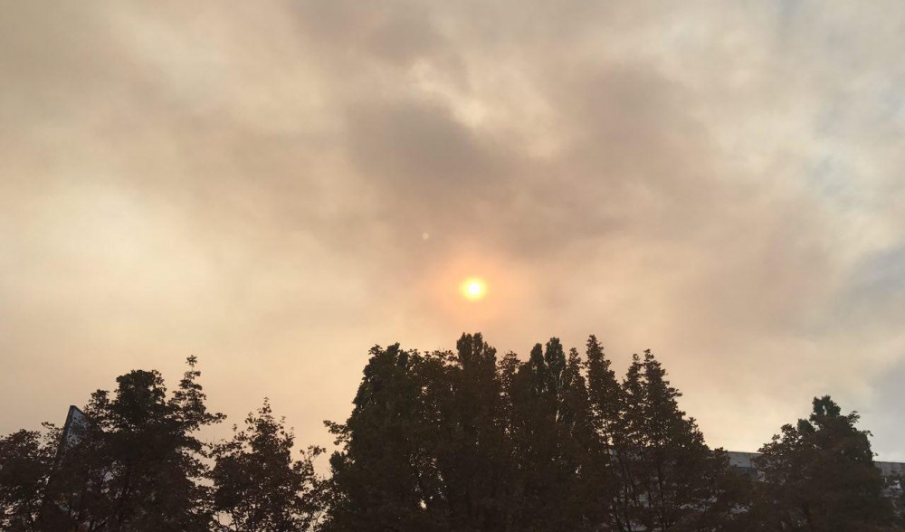 Солнце в пылевой дымке