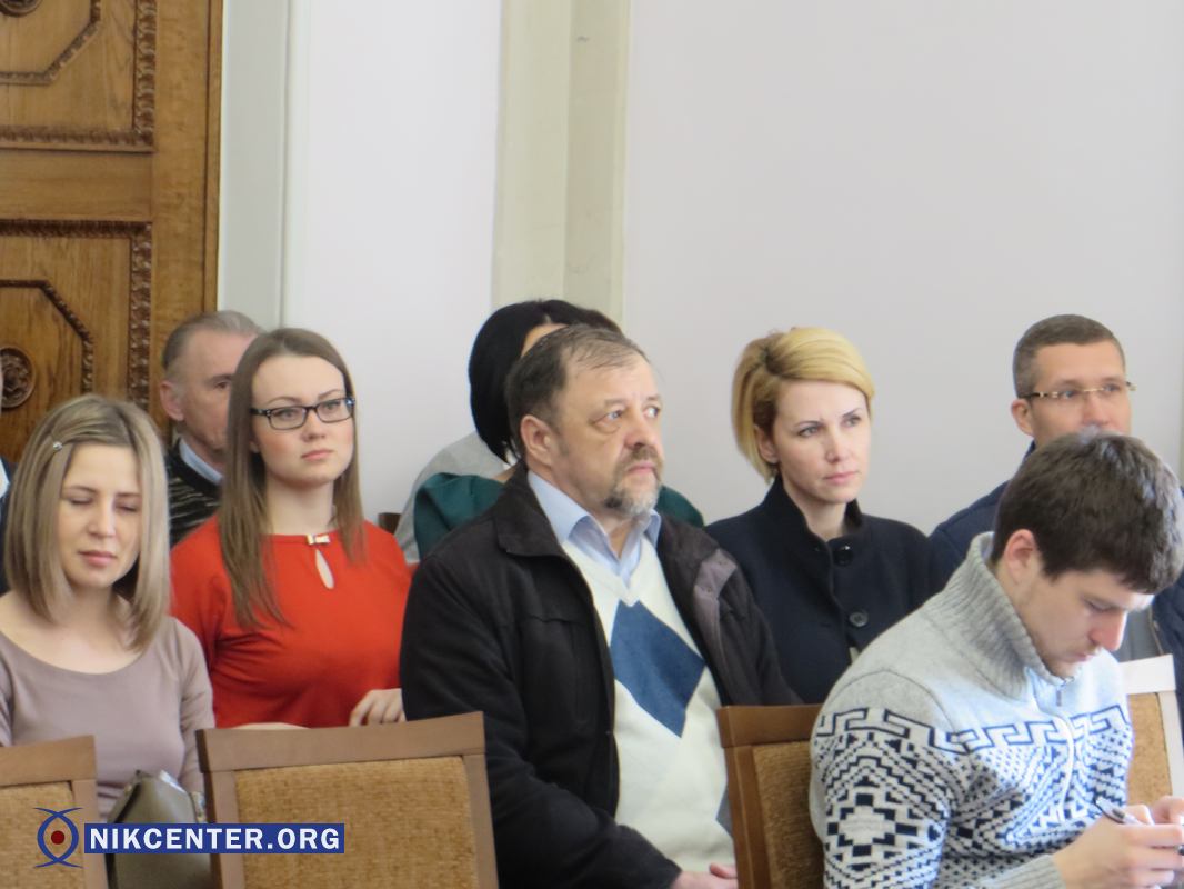 Представители рекламных фирм