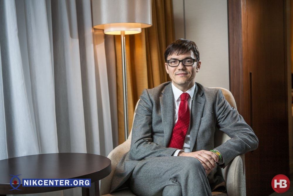 Его университет: Андрей Пивоварский, министр инфраструктуры, ошеломлен глубиной проникновения коррупции в мозги и карманы бюрократии / Александр Медведев