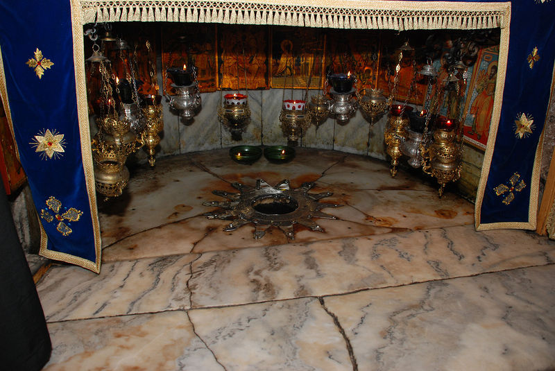 Предполагаемое место рождения Иисуса Христа. Храм Рождества Христова, Вифлеем