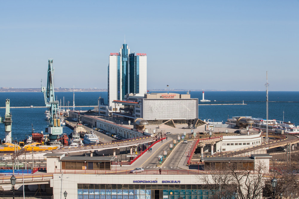 Одесский морской вокзал. Фото - Юрий Кошковский. 