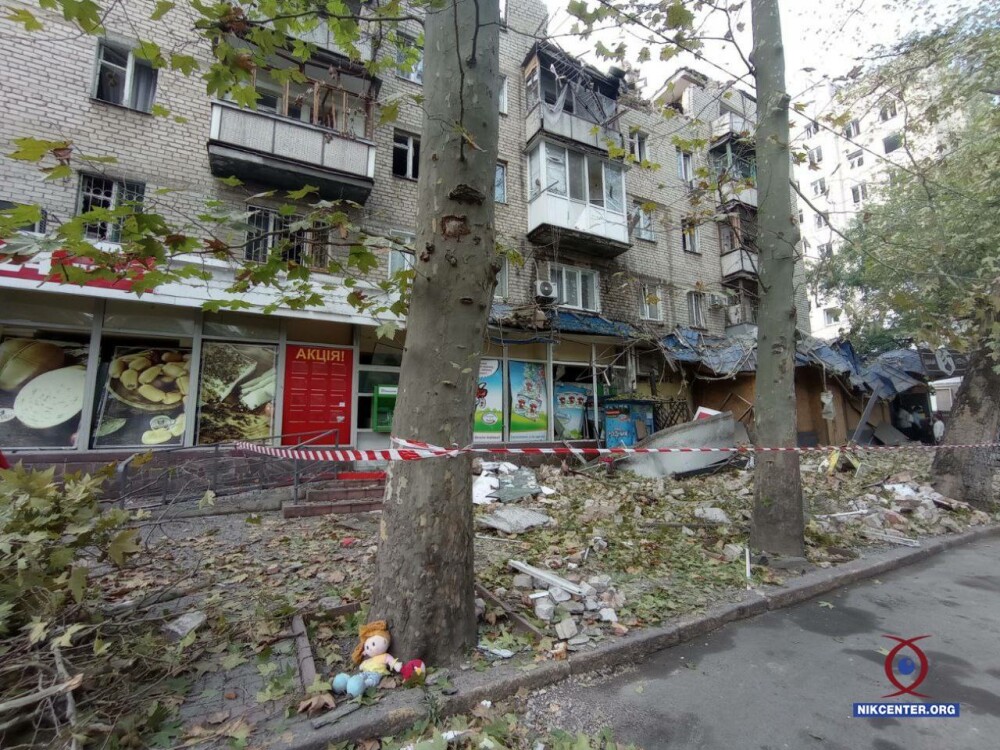 Влучання у житловий будинок