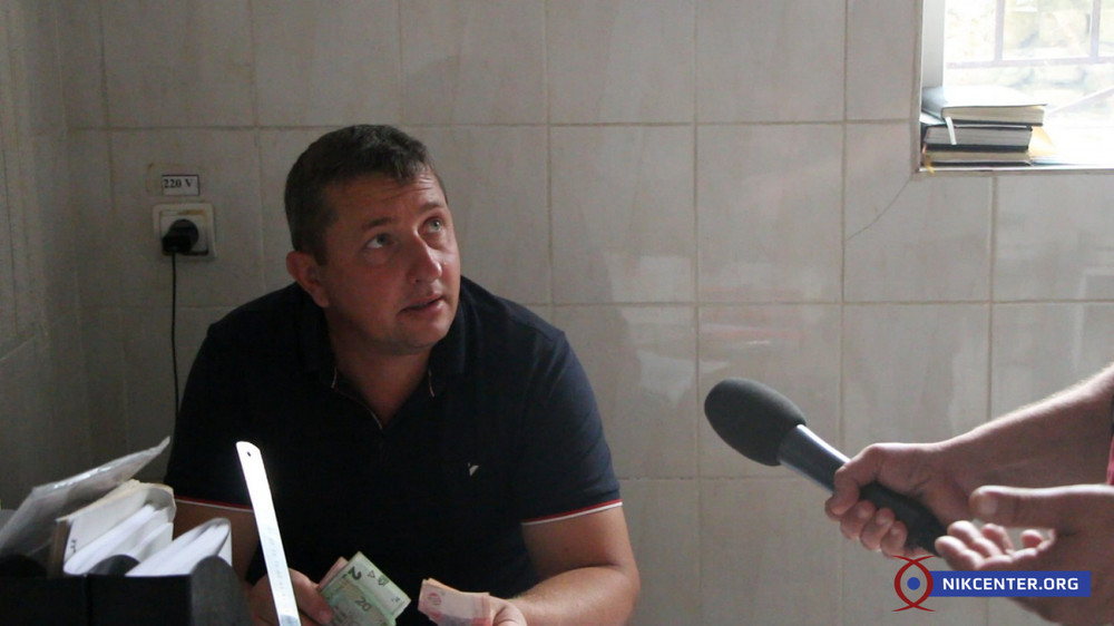 Олег Катаев утверждает, что каждая вторая рыба заражена глистами