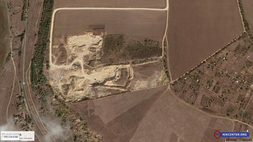 Первый карьер в окресностях Коларовки, которым занимался Алексей Леонтович. 2014 год