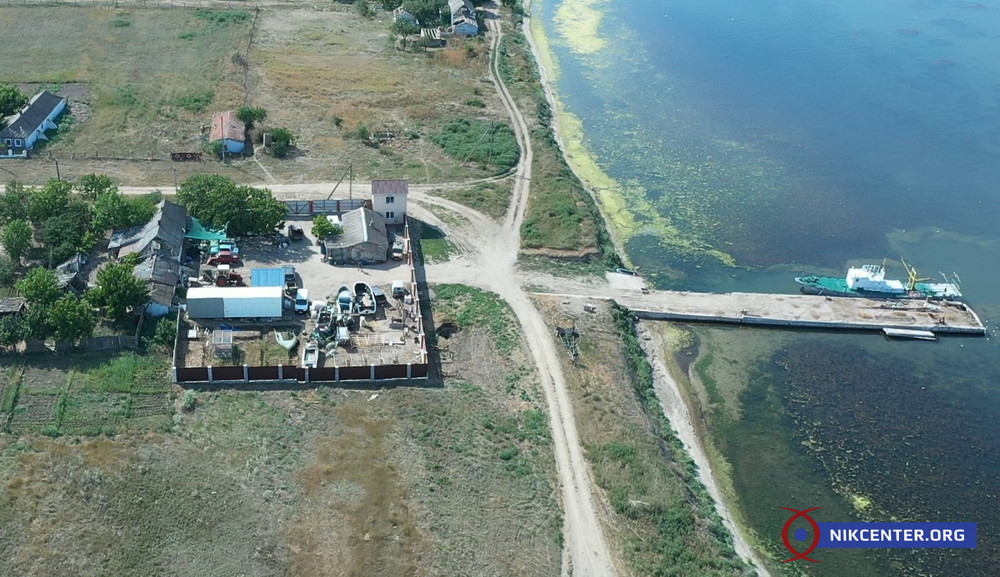 Вид на базу сверху