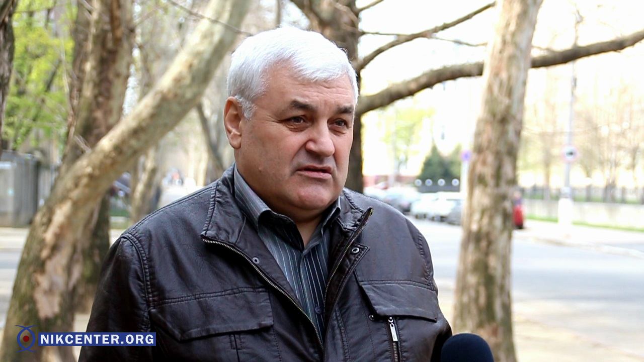 В прошлом танковый инженер Валерий Прудь не понимает, как можно было предлагать волонтёрам такие "сырые" машины, как "Ковчег"