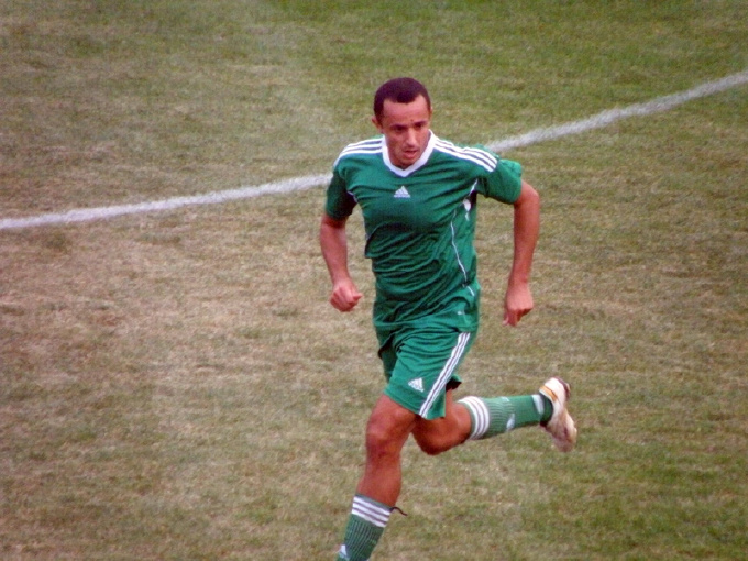 Игорь Бездольный