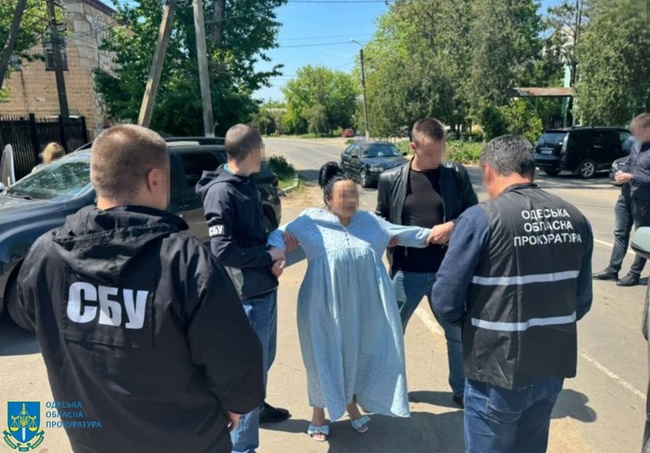 На Одещині працівниця суду вимагала хабар
