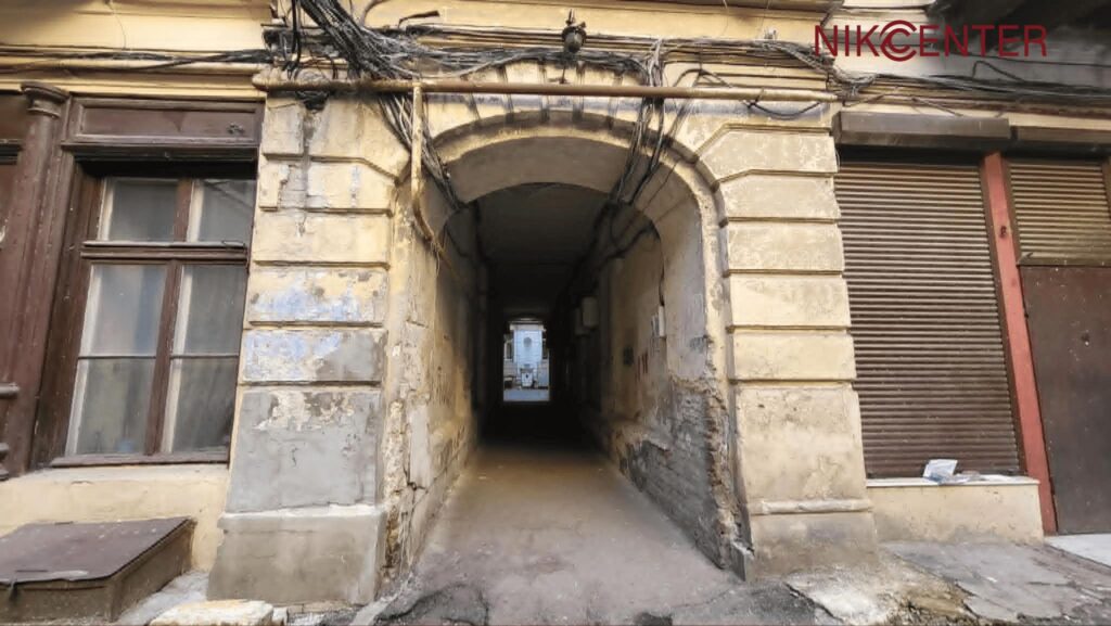 Новий ТЦ замість сонячного світла: як компанія колишньої дружини народного депутата проштовхує будівництво в історичному центрі Одеси