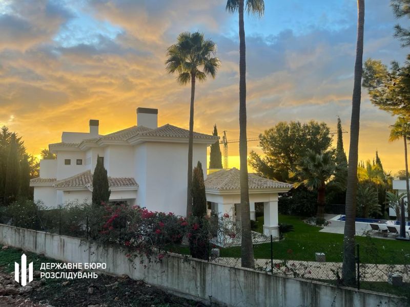 Вілла Євгена Борисова в Іспанії