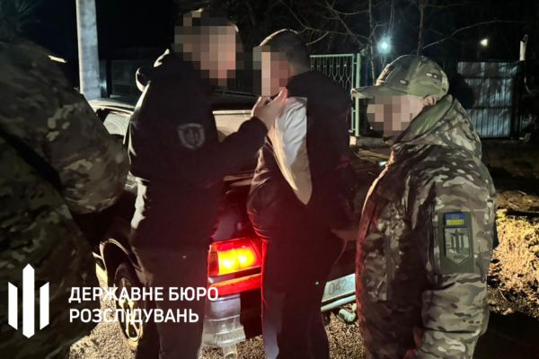 Працівник військкомату в Одесі видавав білі квитки