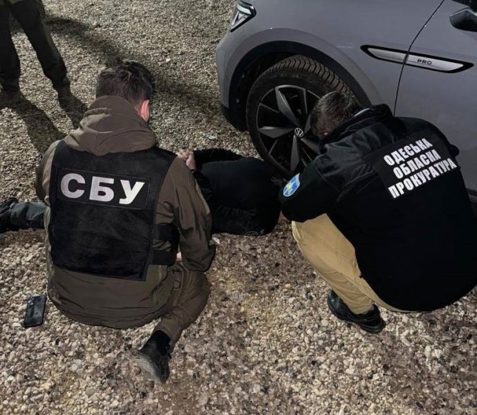 Інспектор водної поліції з Одеси отримував хабарі