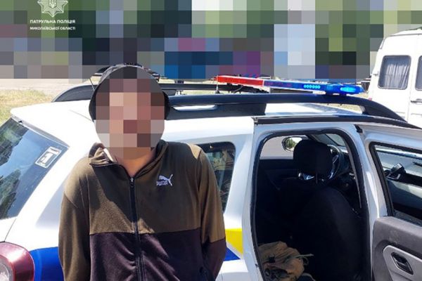 бігав з ножем у Миколаєві